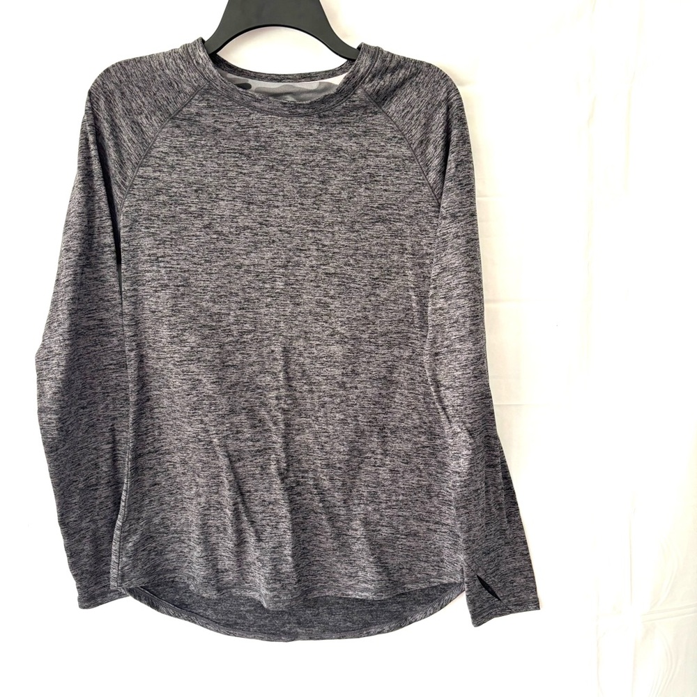 NWOT Cuddl Duds Climate Right Heather Gray Long Sleeve Crew Neck Top SZ M